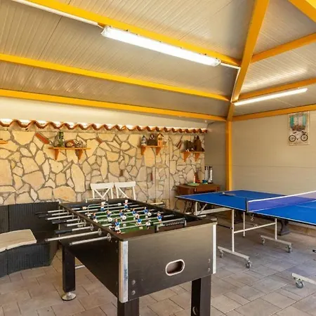 Vila Veronika Ii By Guide Vinkuran