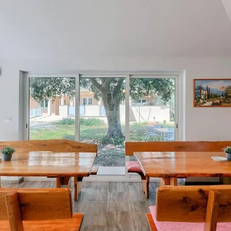 Vila Veronika Ii By Guide