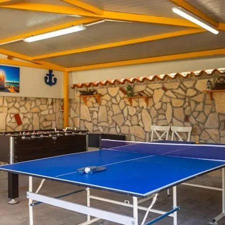 Veronika Ii By Guide Vila