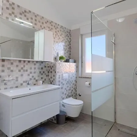 Vila Veronika Ii By Guide